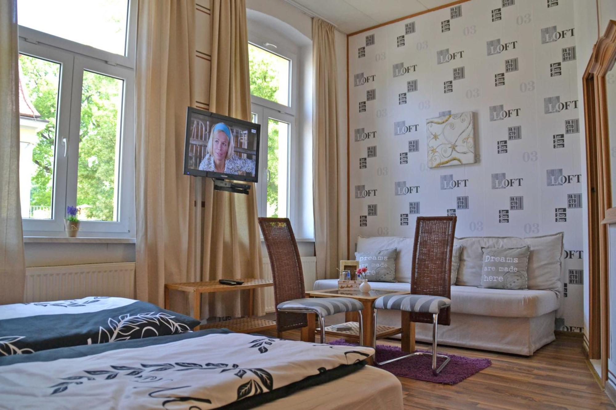 Pension Zur Neisse Guben Esterno foto